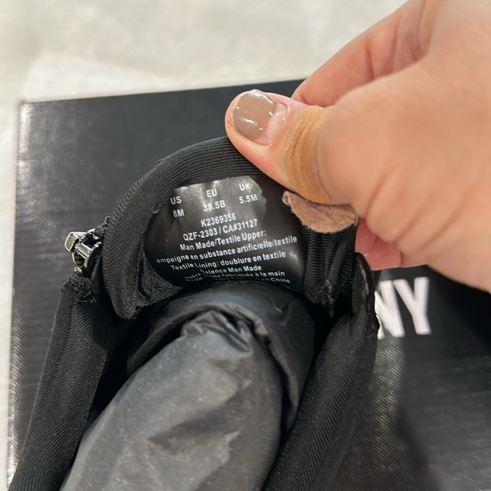 DKNY KADEN - Lace Up Wedg size 8 - Picture 6 of 8